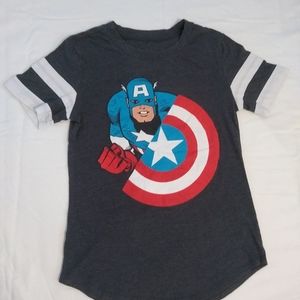 Captain America T-shirt